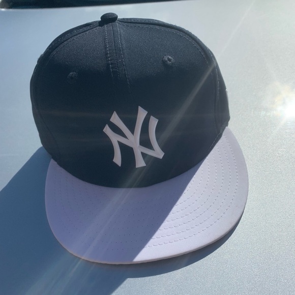 New Era Other - New era Yankees hat New Era Other - New era Yankees hat